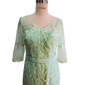 JJ's House Floral Embroidered Dress‎ Elegant Party Cocktail Guest Size 28" Waist
